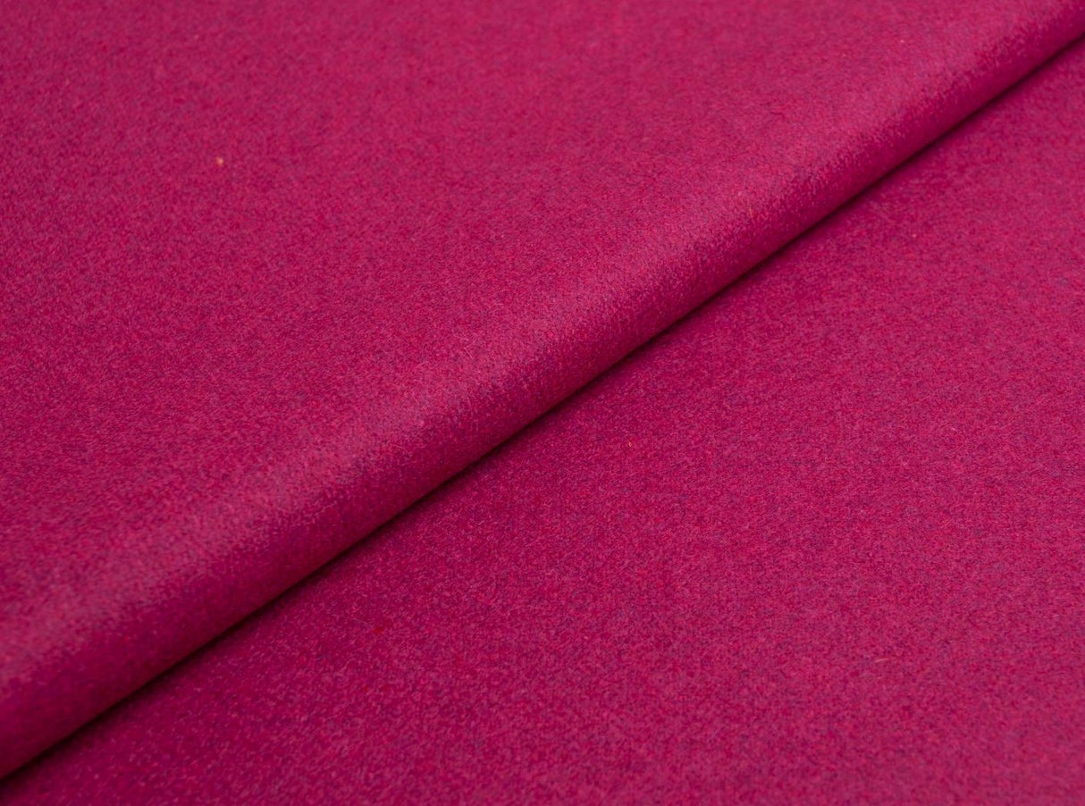 WOOLY UPHOLSTERY - CERISE