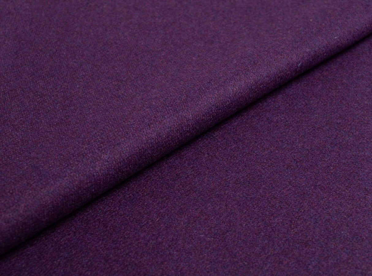 WOOLY UPHOLSTERY - BERRY