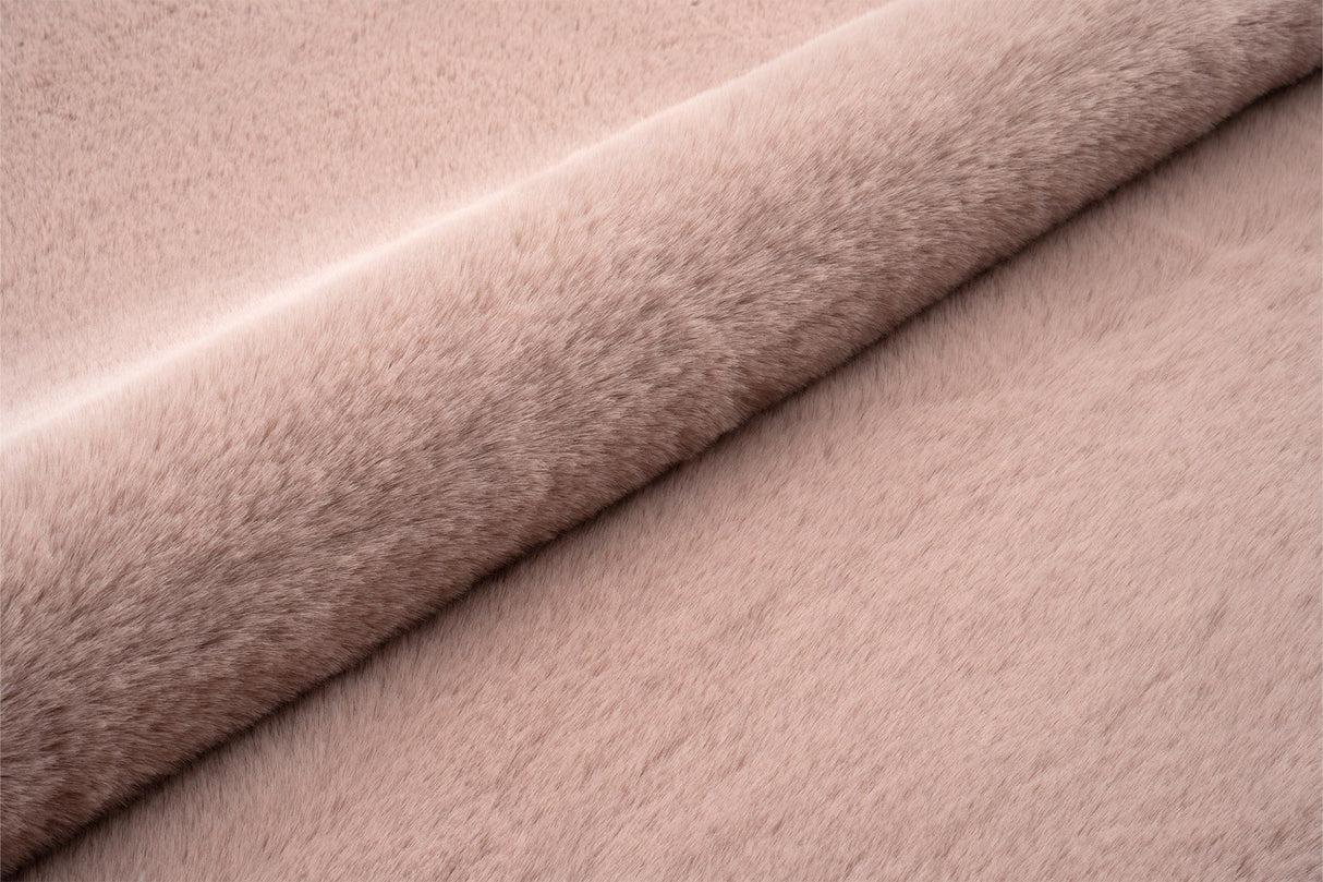 PUDERROSA BUNNY MÖBELTYG – IMITERAD PÄLS