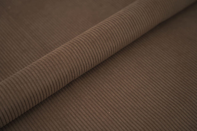 DOV BRUN CORD MÖBELTYG – 5 MM RIBBAD SAMMET