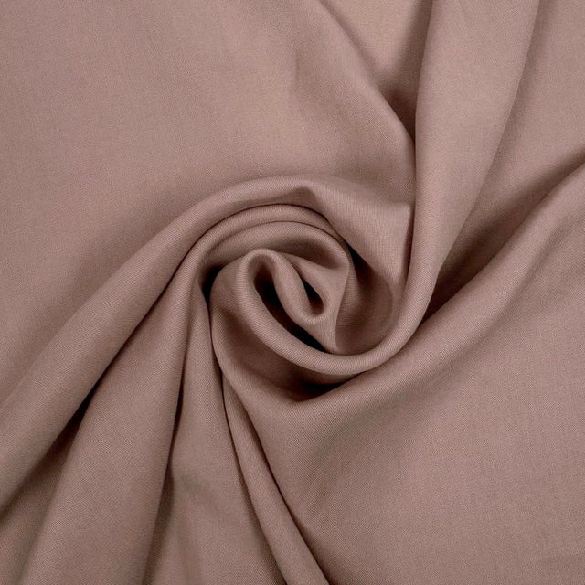 STÖVIG LILA TENCEL™ TWILL – NATURLIGT MJUK, ANDAS & MED SMIDIG DRAPERING