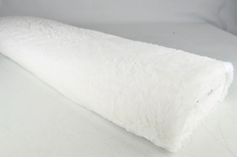 VIT MJUK PLYSCH – 10 MM LUGG & TVÄRSGÅENDE STRETCH