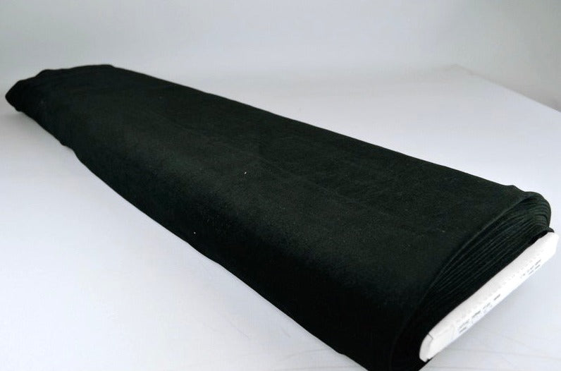 SVART VELOUR MED STRETCH – MJUK STICKAD KVALITET
