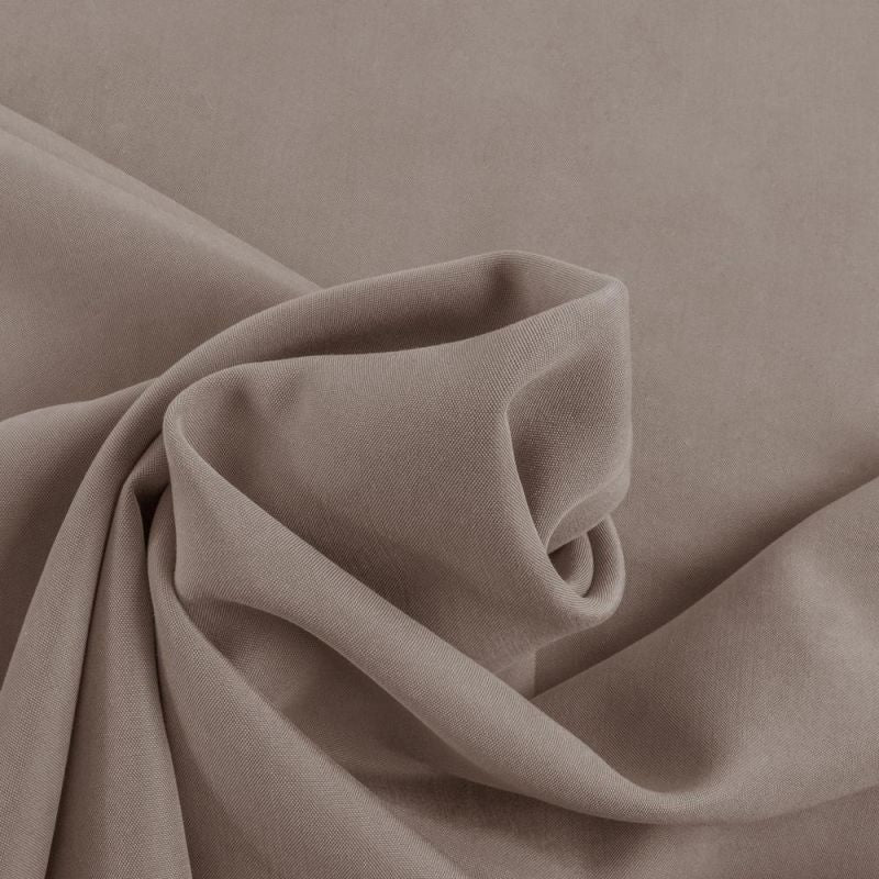 LYS BRUN TENCEL™ MODAL – FASTVÆVET, BLØD & ÅNDBAR METERVARE