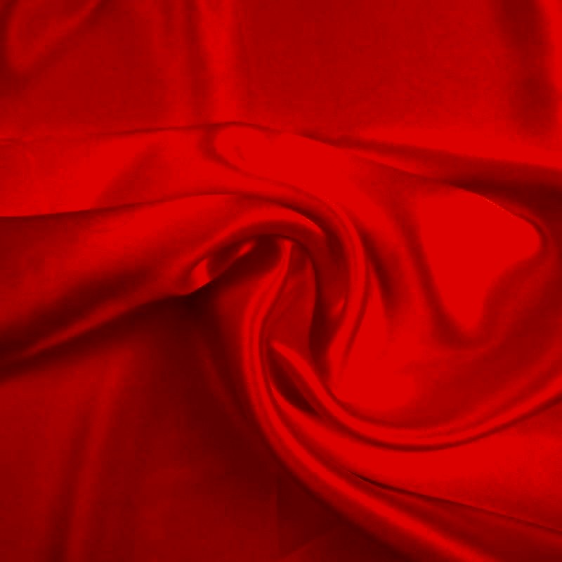 KLARRÖD SILKESATIN MED LÄTT STRETCH – MJUK & SLÄT YTA