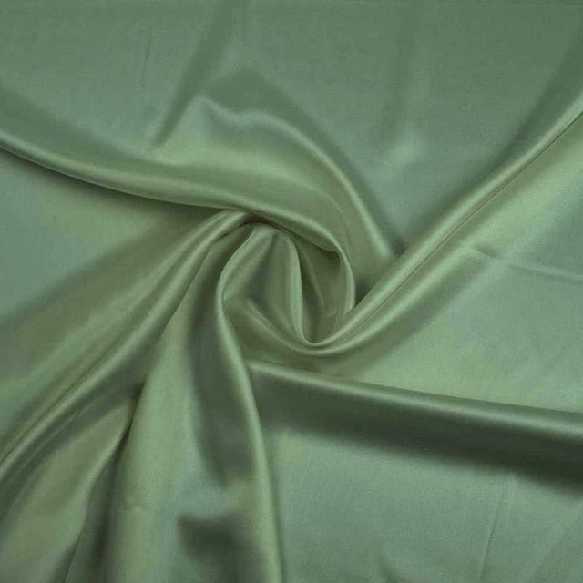 MINTGRÖN SILKESATIN MED LÄTT STRETCH – MJUK & SLÄT YTA