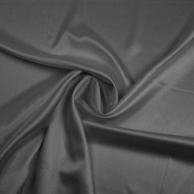 GRÅ SILKESATIN MED LÄTT STRETCH – MJUK & SLÄT YTA