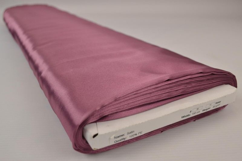 MÖRK VINTAGE ROSA SATIN TYG – LÄTT & GLANSIGT