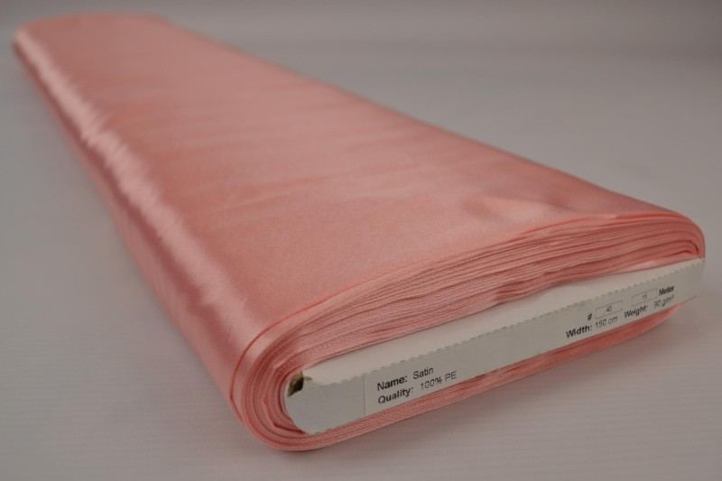 LAXFÄRGAD ROSA SATIN TYG – LÄTT & GLANSIGT