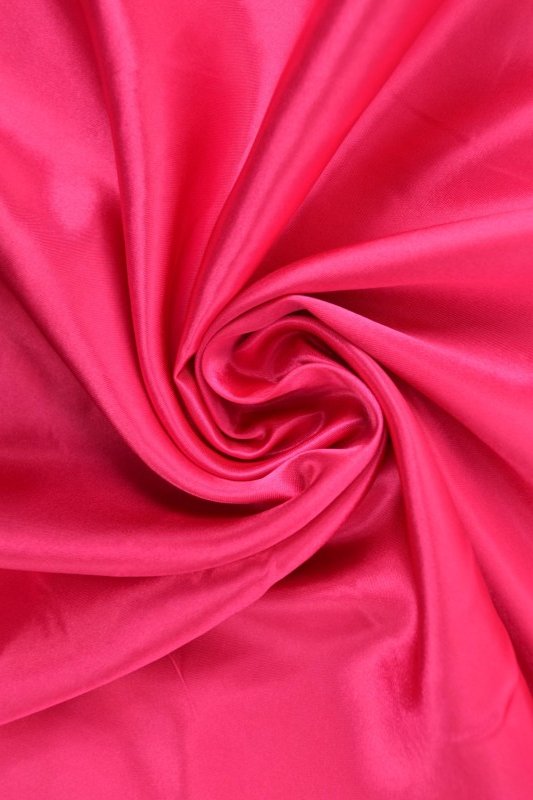 PINK SATIN TYG – LÄTT & GLANSIGT