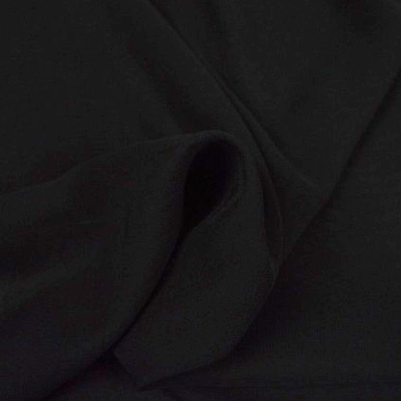 SVART CHIFFONG – LÄTT, TRANSPARENT & MED VACKERT FALL