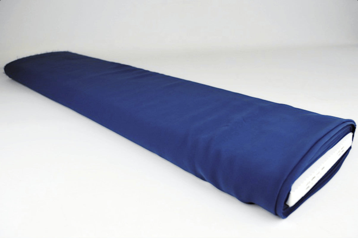 BLÅ CHIFFONG – LÄTT, TRANSPARENT & MED VACKERT FALL