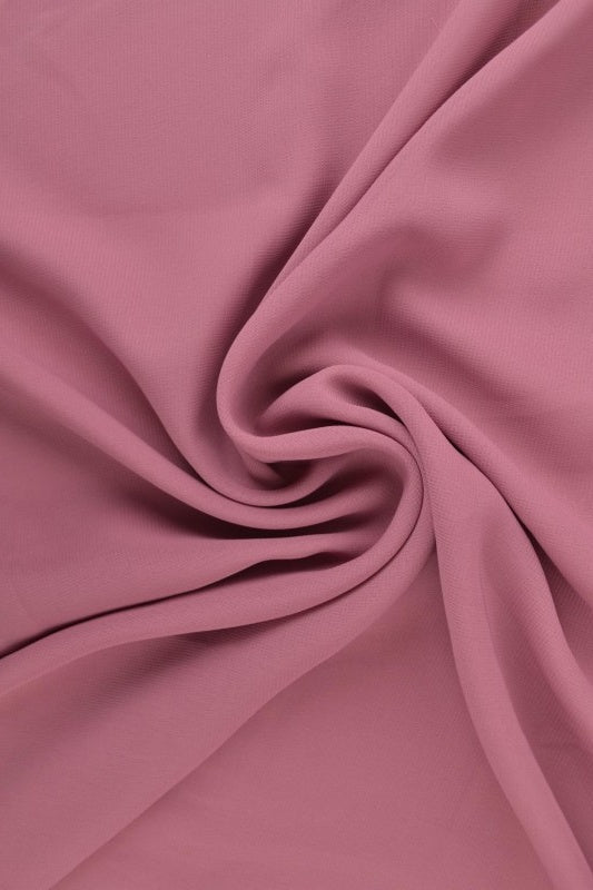 MÖRK VINTAGE LILA CHIFFONG – LÄTT, TRANSPARENT & MED VACKERT FALL