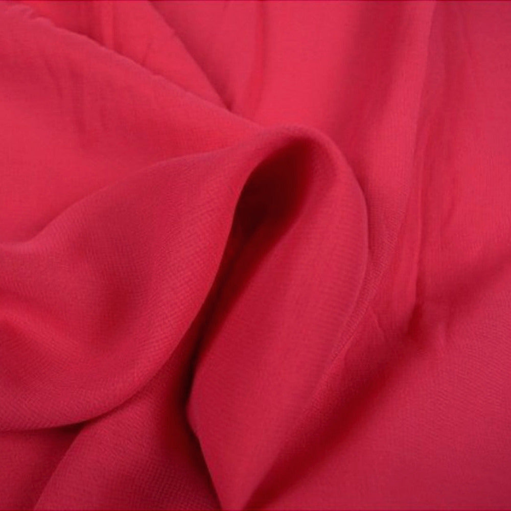 FUCHSIA PINK CHIFFONG – LÄTT, TRANSPARENT & MED VACKERT FALL