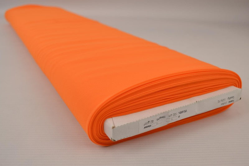 ORANGE CHIFFONG – LÄTT, TRANSPARENT & MED VACKERT FALL