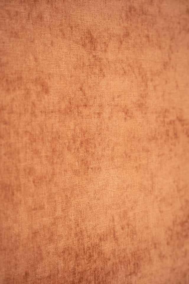 GYLDEN TERRACOTTA CLARA CHENILLE MØBELSTOF – BLØD & SLIDSTÆRK