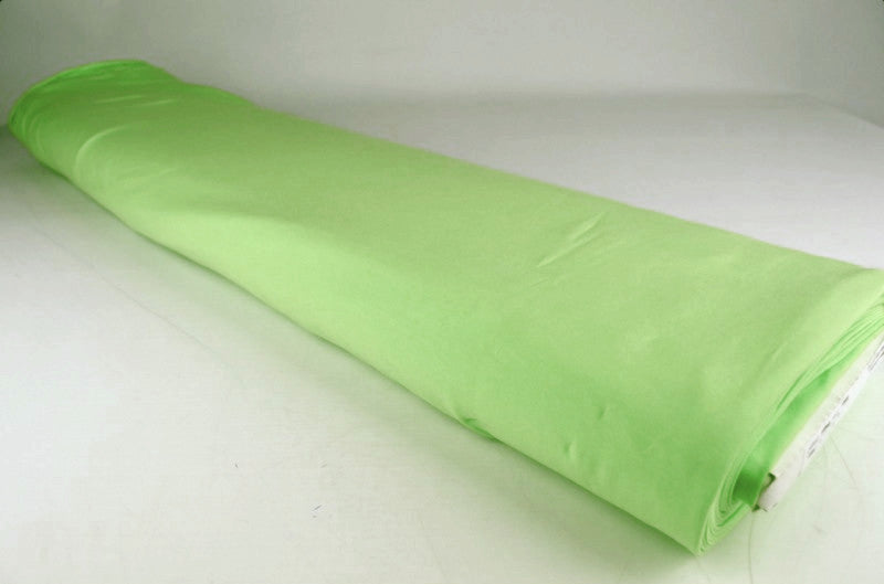 LIMEGRÖN BOMULLSJERSEY – NATURLIG, ANDNINGSBAR & STRETCHIG