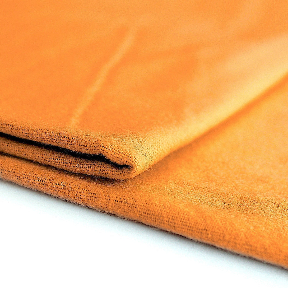 ORANGE BRANDFÖRHINDRANDE DEKO MOLTON – 300 CM, LÄTT & MATT