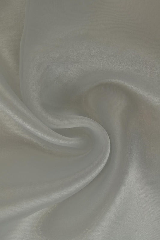 SILVERGRÅ ORGANZA – TRANSPARENT & GLÄNSANDE