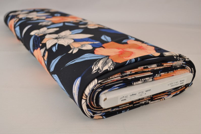 SORT LYCRA – TROPISK BLOMSTERPRINT, 4-VEJS STRÆK & HURTIGTØRRENDE