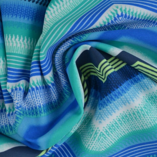 BLÅ LYCRA – CHEVRONSTRIBER, 4-VEJS STRÆK & HURTIGTØRRENDE