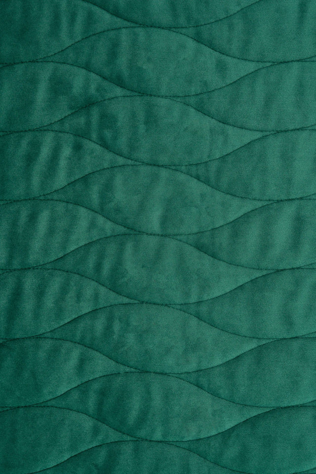 MØRK SMARAGDGRØN MAGIC VELVET 3D – QUILTET VELOUR MED BØLGEMØNSTER