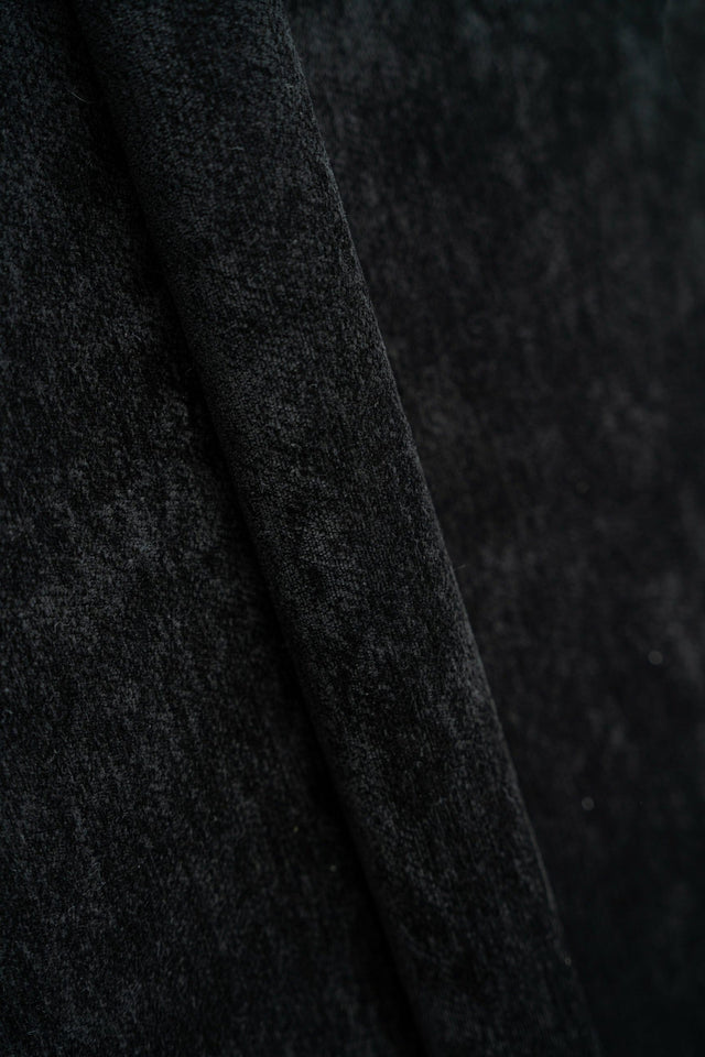BLØD KULSORT MARGO CHENILLE MØBELSTOF – BLØD & PETPROOF