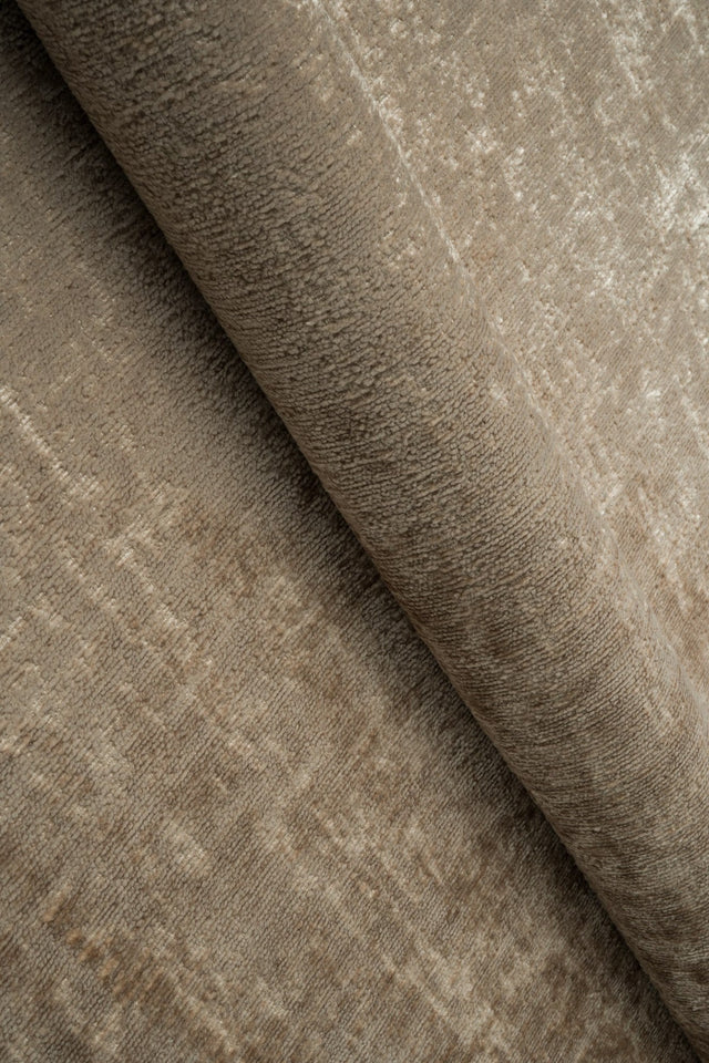 VARM TAUPE MIU CHENILLE MØBELSTOF – SLIDSTÆRK & PETPROOF