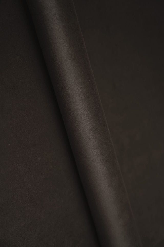 MÖRK ESPRESSOBRUN SMART VELVET MÖBELVELOUR – SLITSTARK & PETPROOF