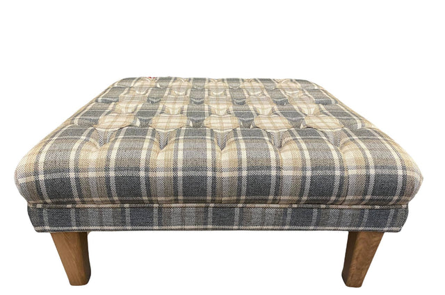 RØD-SORT SKOTSKTERN TARTAN MØBELSTOF – SKOTSKTERNET & ØKO-TEX