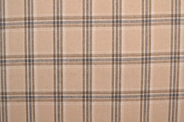 BEIGE SKOTSKRUTIG FLANELL M. SVARTA OCH BLÅ LINJER