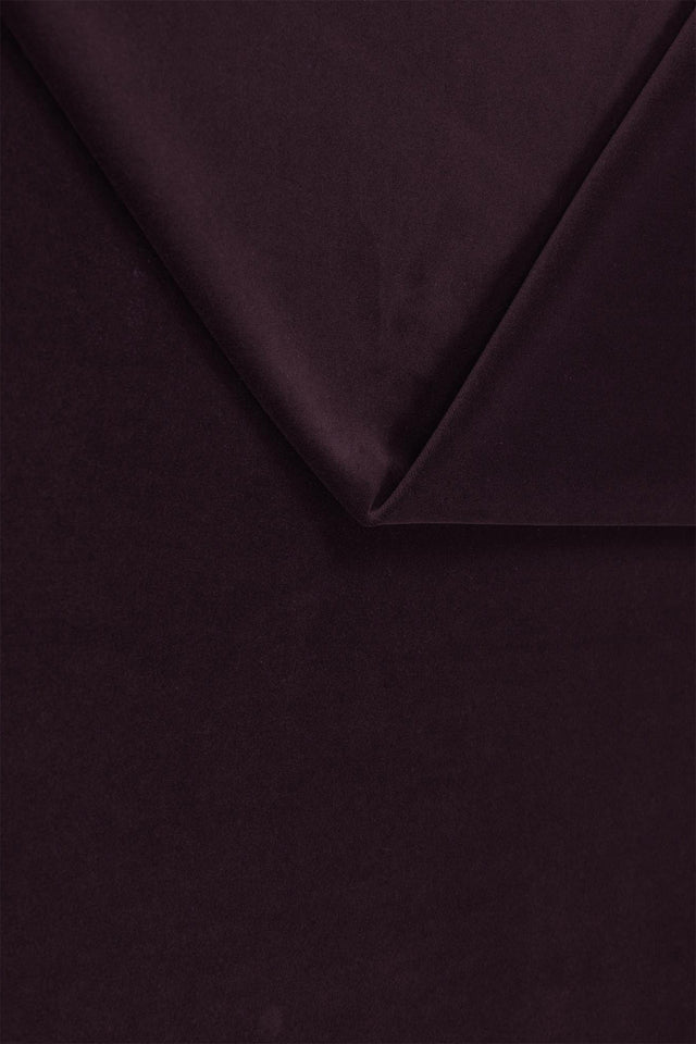 MÖRK BORDEAUX VENUS VELVET MÖBELVELOUR – SLITSTARK & PETPROOF