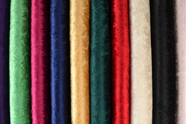 VINRÖD KROSSAD VELOUR – STICKAD, STRETCHIG & GLANSFULLT FALL
