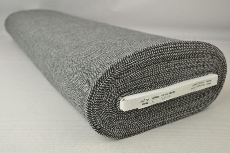 VIT OCH SVART TWEED MED FISKBENSMÖNSTER