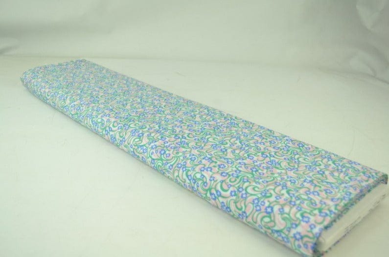 G&M Bomuldspoplin BOMULDSPOPLIN M. RETRO BLOMSTER I SARTE FARVER