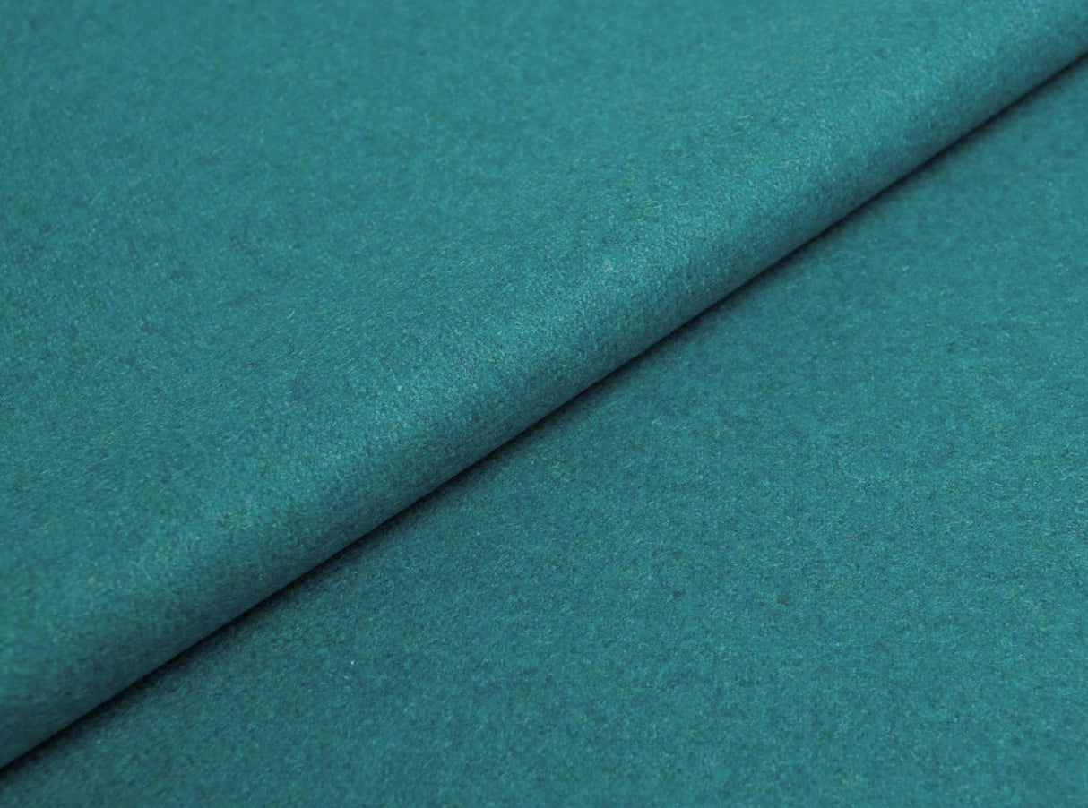 WOOLY UPHOLSTERY - OPAL