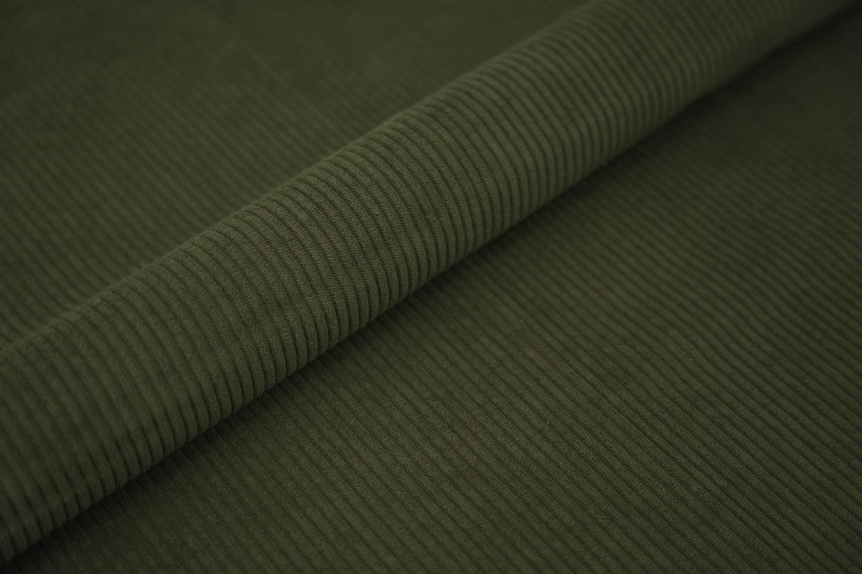 MOSSGRÖN CORD MÖBELTYG – 5 MM RIBBAD SAMMET
