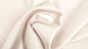 SATIN – GLANSFULDT UDTRYK