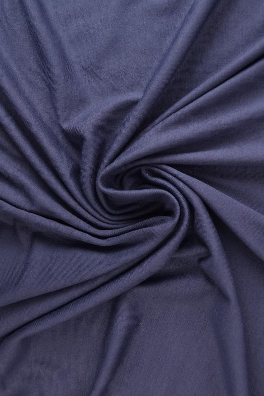 NAVY VISKOSJERSEY – MJUK, ANDNINGSBAR & ELASTISK