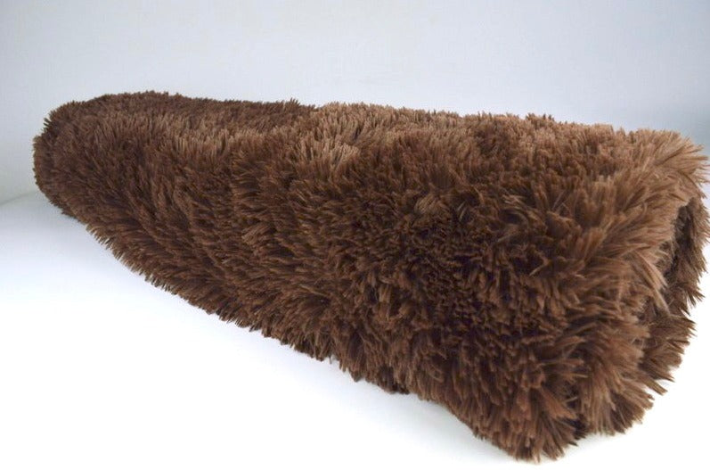 BRUN LÅNGHÅRIG PLYSCH – 30 MM LUGG & TVÄRSGÅENDE STRETCH