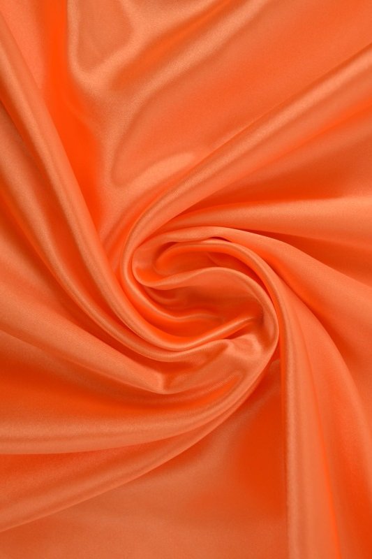 ORANGE SATIN TYG – LÄTT & GLANSIGT