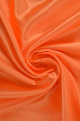 ORANGE SATIN TYG – LÄTT & GLANSIGT