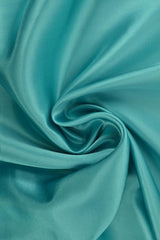 TURKOS SATIN TYG – LÄTT & GLANSIGT