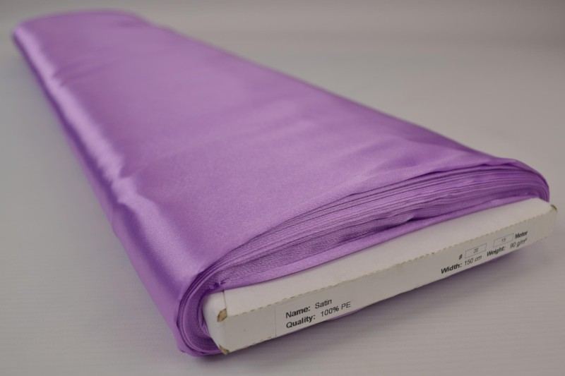 LJUS LILA SATIN TYG – LÄTT & GLANSIGT
