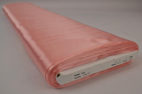 LAXFÄRGAD ROSA SATIN TYG – LÄTT & GLANSIGT