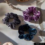 TAUPE VELOUR MED STRÆK