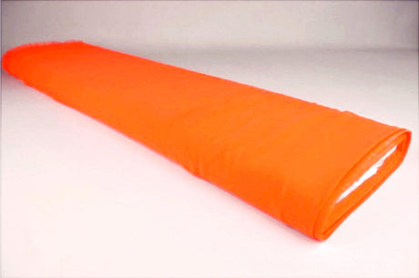 MÖRK NEON ORANGE CHIFFONG – LÄTT, TRANSPARENT & MED VACKERT FALL