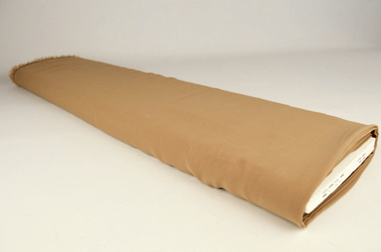 MØRK BEIGE CHIFFON – LET, GENNEMSIGTIG & MED FLOT FALD