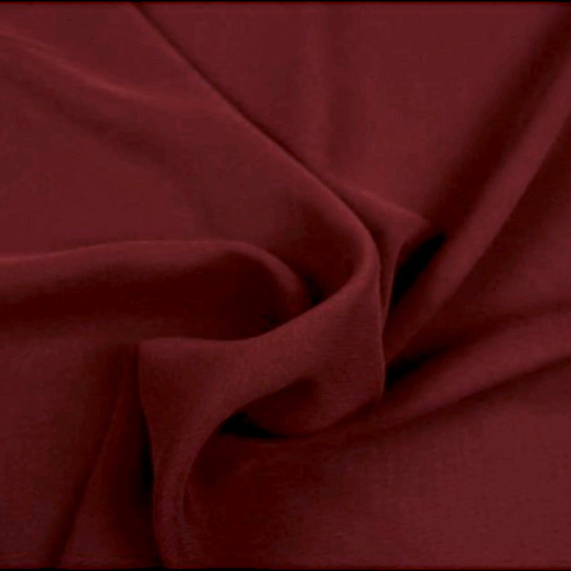 BORDEAUX CHIFFONG – LÄTT, TRANSPARENT & MED VACKERT FALL