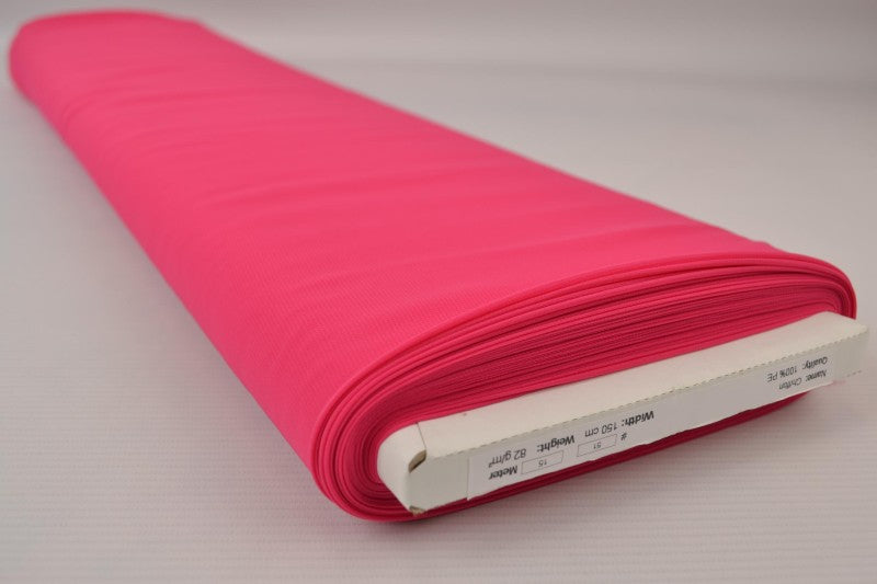FUCHSIA PINK CHIFFONG – LÄTT, TRANSPARENT & MED VACKERT FALL